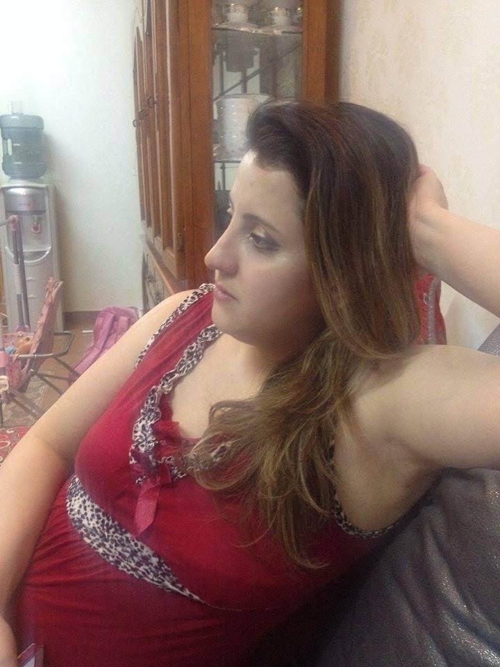 25P Paki Bhabi Nude Pics
