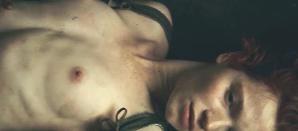 15P Karoline  Herfurth  nude