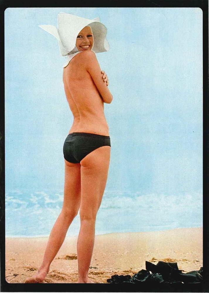 7P Stripping Nun (vintage 1970's)