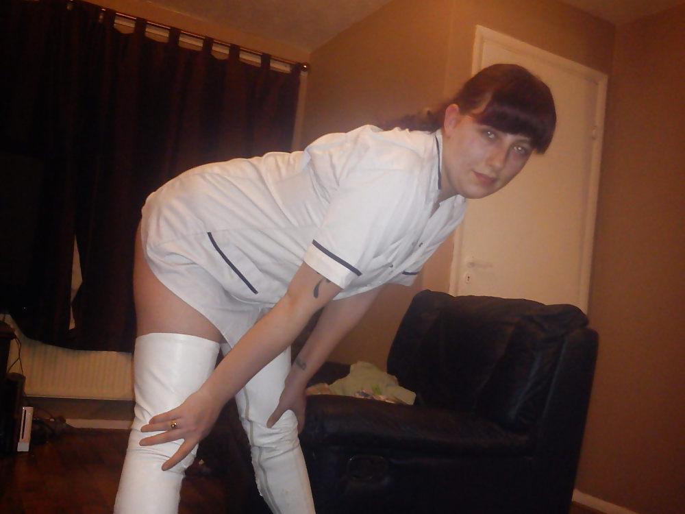 6P Nurse wifey