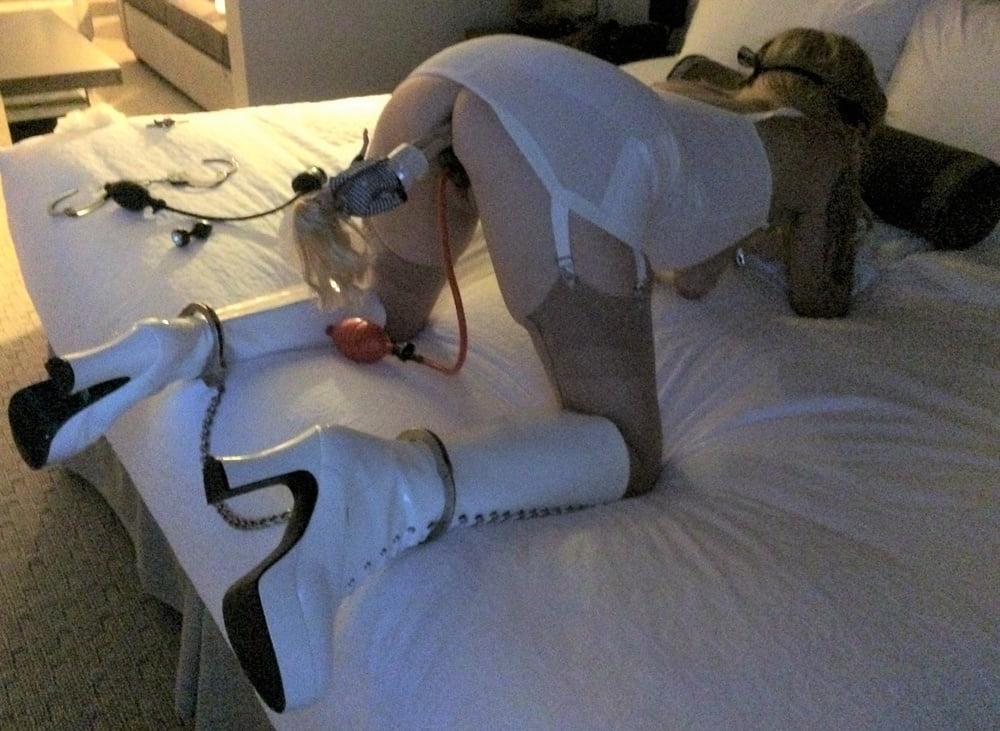 17P BDSM