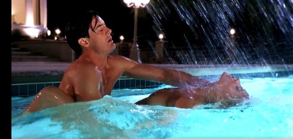 19P Elizabeth berkley nude 2