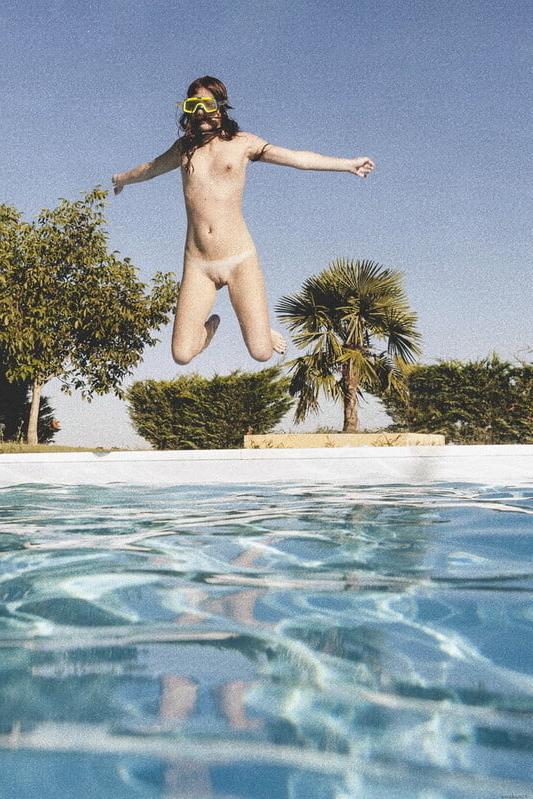 25P Wet women 5