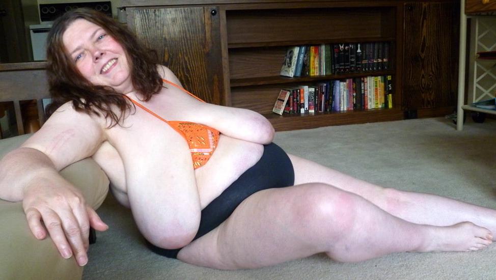 25P Stretched &amp; Saggy - Mature Boobs Special - 12