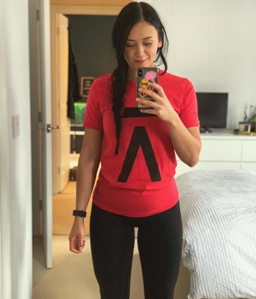 25P Norfolk 20 something teacher, None Nude