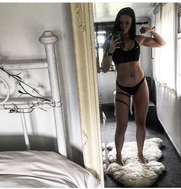 25P Norfolk 20 something teacher, None Nude