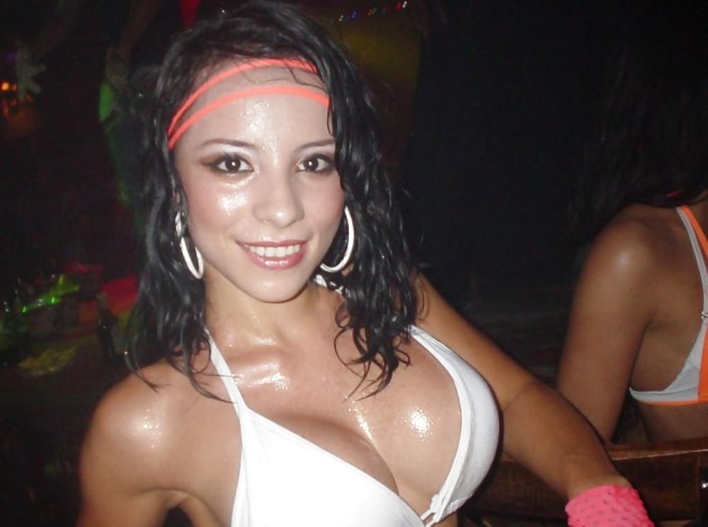 15P Club babe - latinas 03