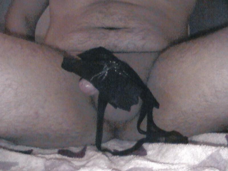 8P Playing with oil and panties