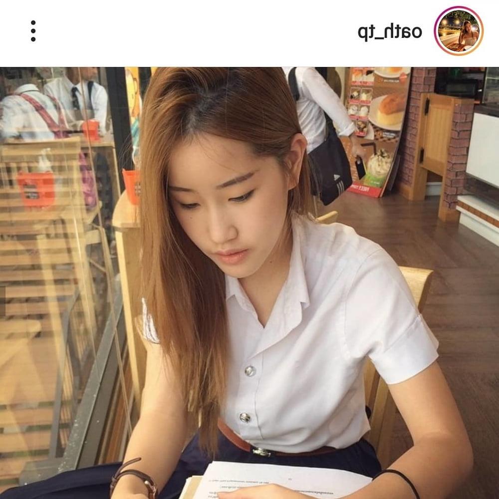 9P Thai Amateur Nude Leaked
