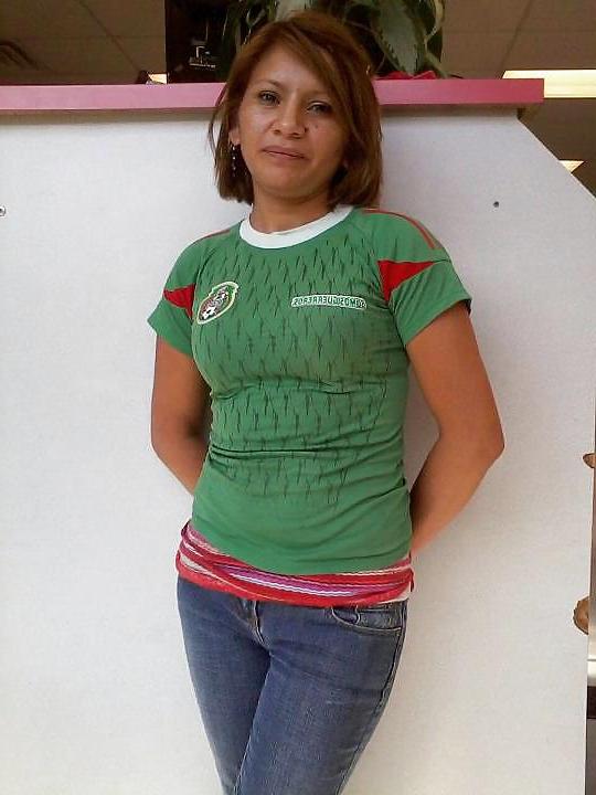 20P Teen latina