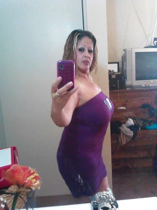 20P Teen latina
