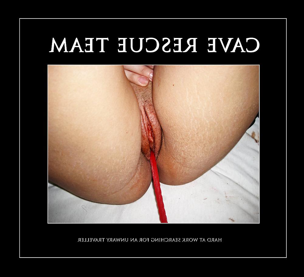 11P Posters of Naked Nurse Julie