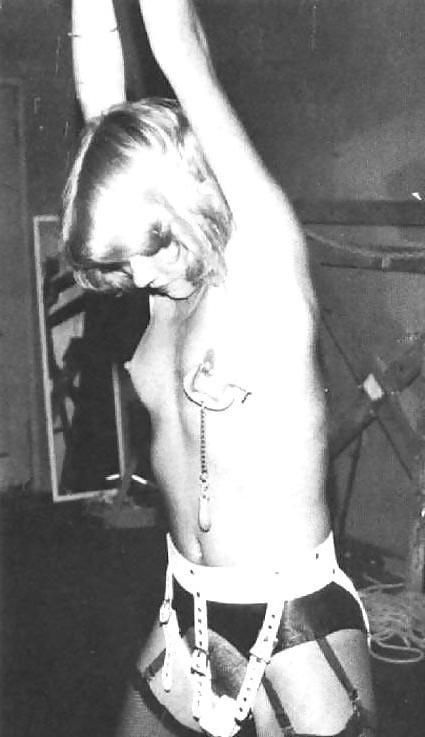 25P BDSM Vintage