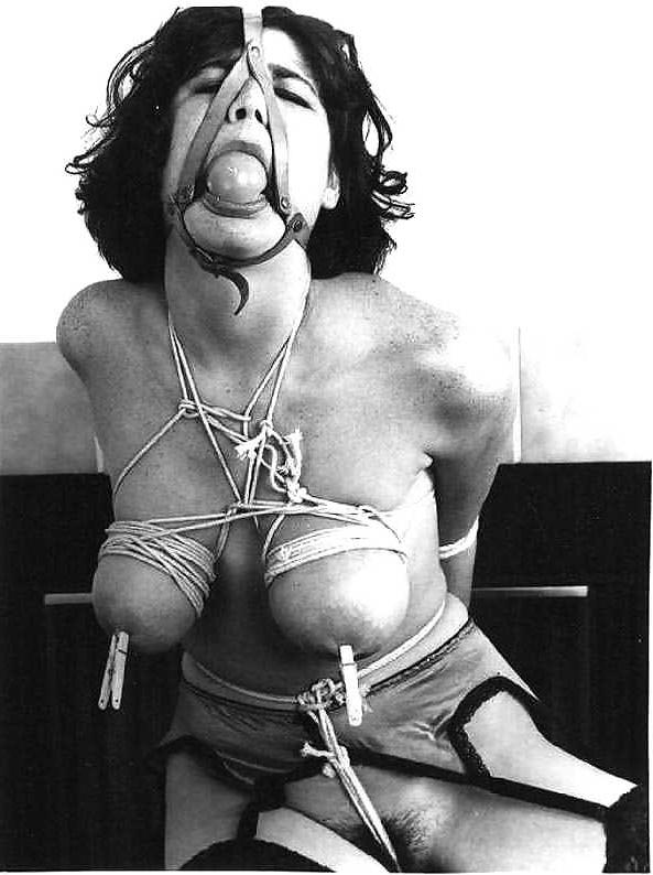 25P BDSM Vintage