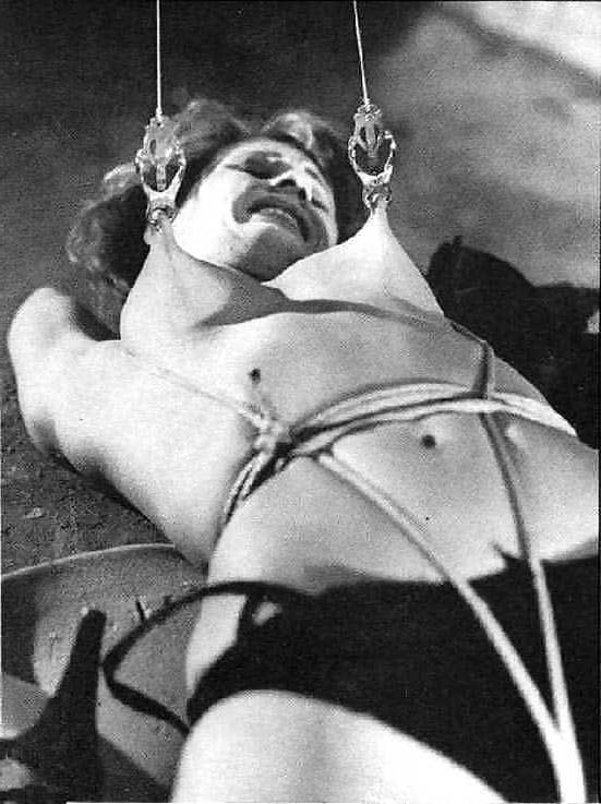 25P BDSM Vintage