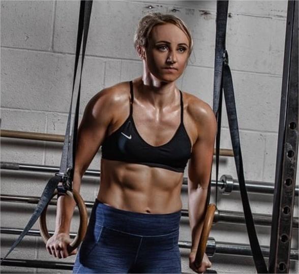 22P Wanking over Bethan Marie Williams' Ripped Abs &amp; Toned Body