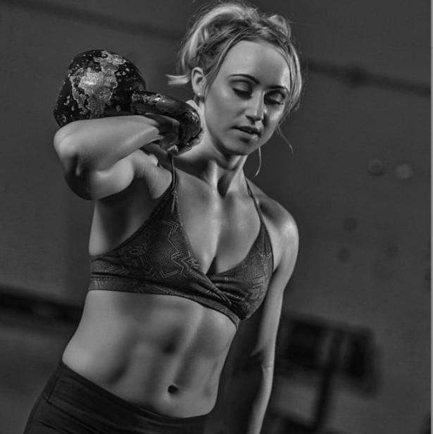 22P Wanking over Bethan Marie Williams' Ripped Abs &amp; Toned Body
