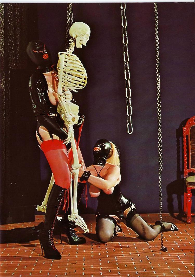 13P Vintage BDSM