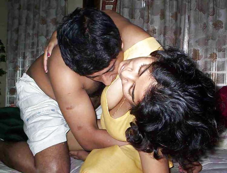 24P Hot indian couples