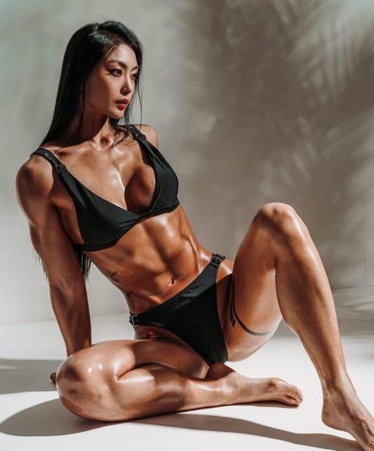 25P Fit Asian Girls 3