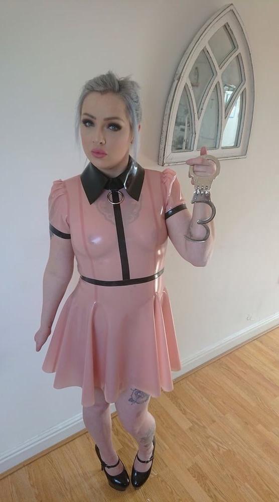 25P Latex amateur and selfie 106