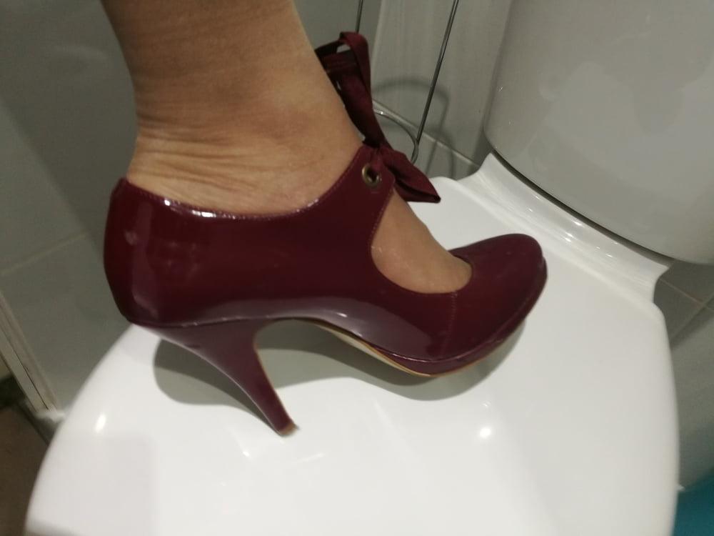 17P SMA asian mature feet 17