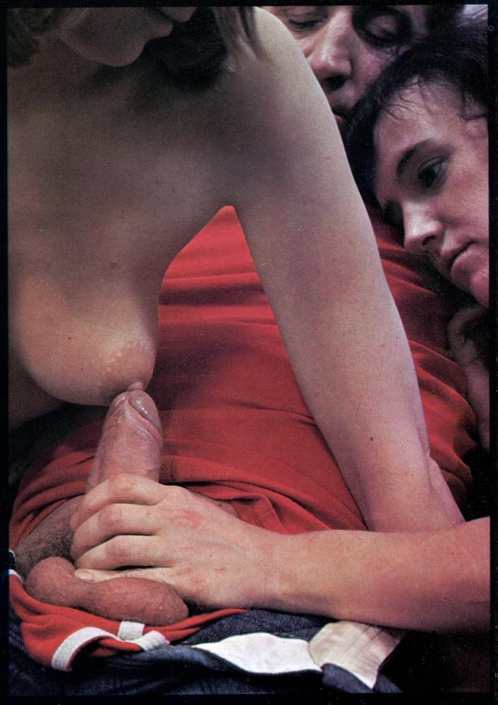 25P Porn mag: weekend-sex 03