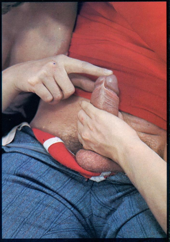 25P Porn mag: weekend-sex 03