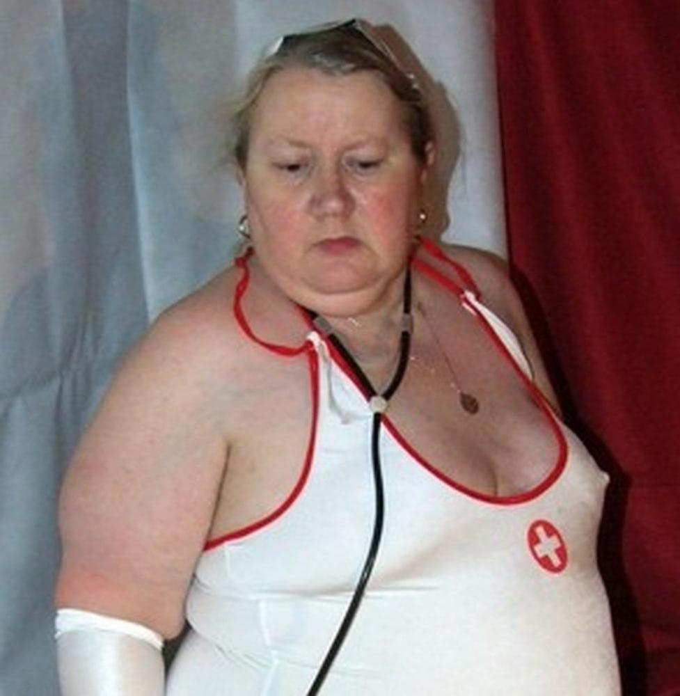 16P Bbw mix 502 (Nurse)