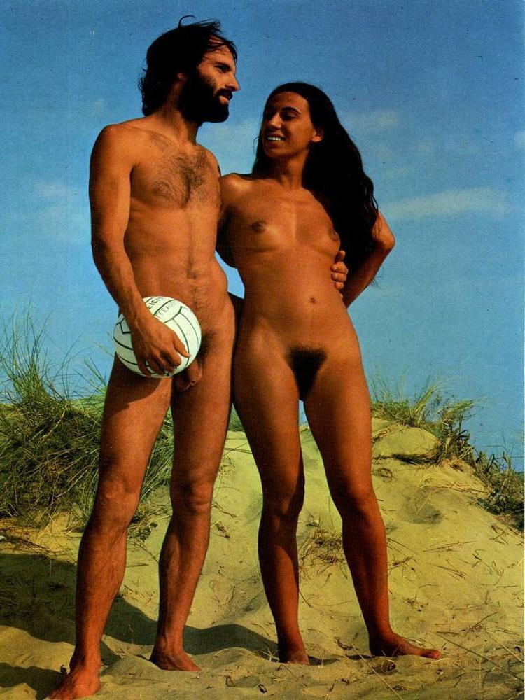 24P NUDE COUPLES 2