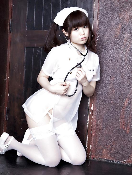 16P Mui Kuriyama Nurse