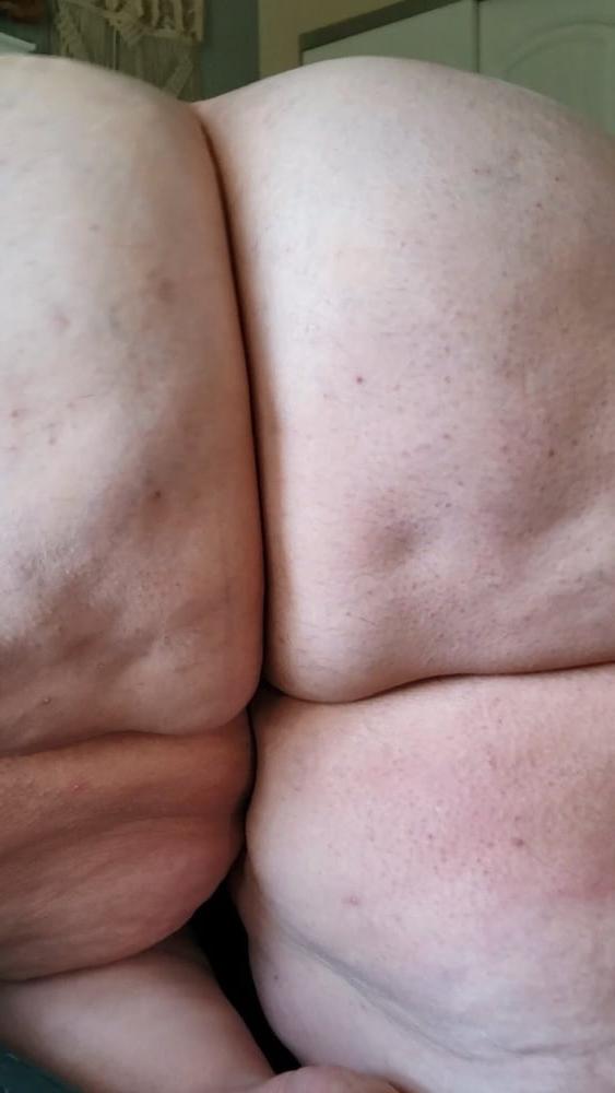 9P WHITE BBW WORLD PT.13