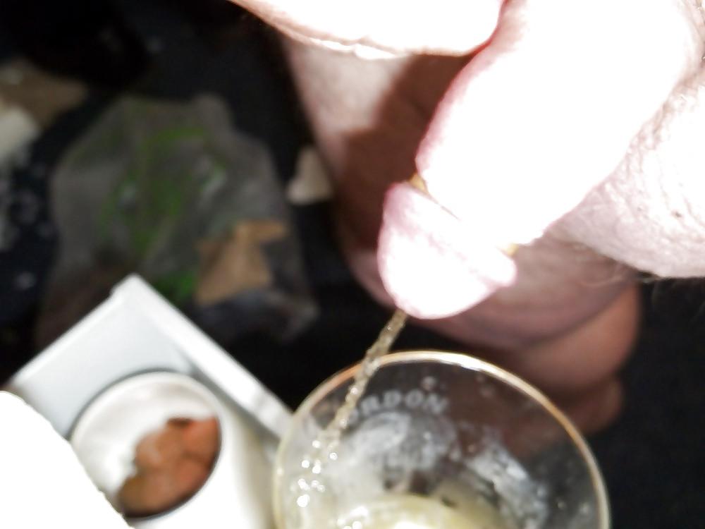 8P COCK WANKING 