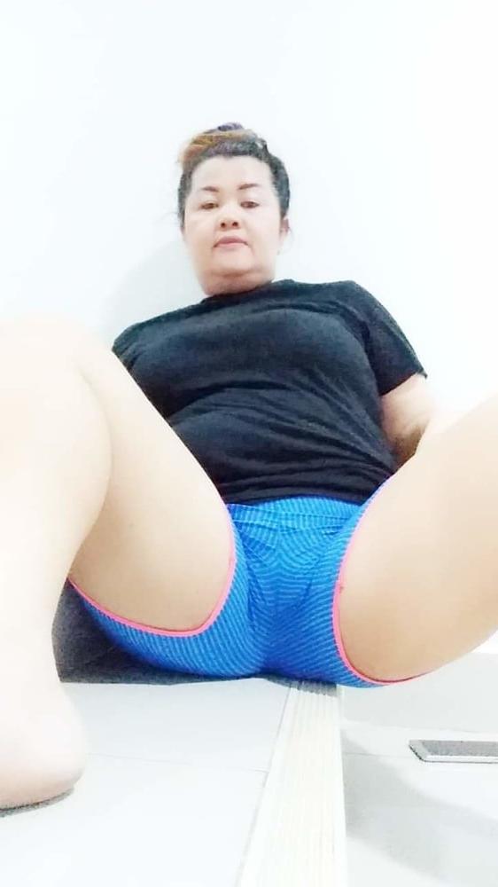 25P nude