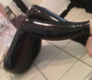 25P Latex Girls