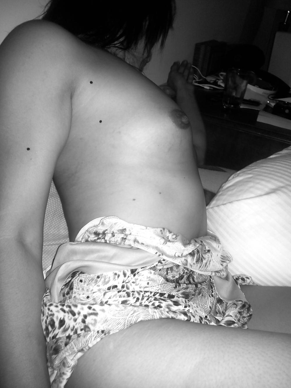 12P This is what i was up to last night with this Thai lady 
