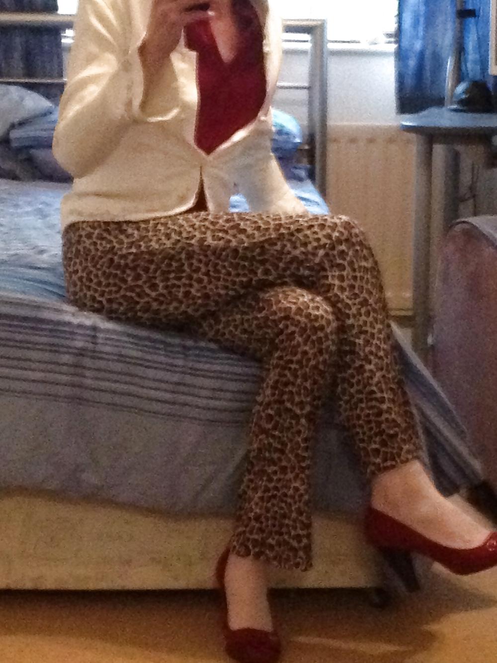 7P Satin and spots