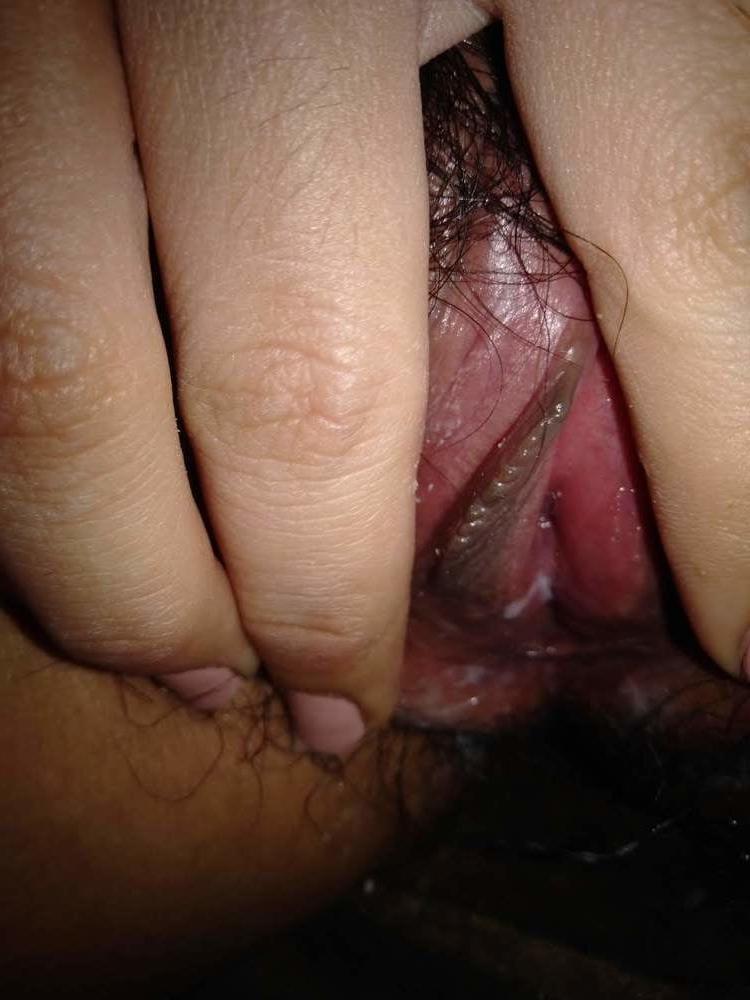 25P Wet pussy