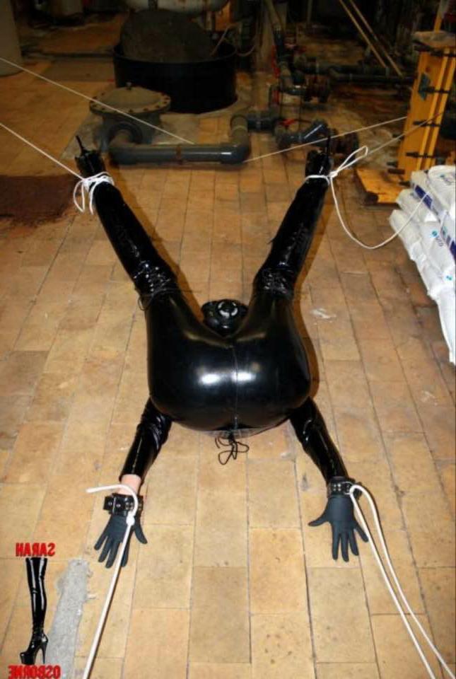 25P Latex amateur and selfie 105