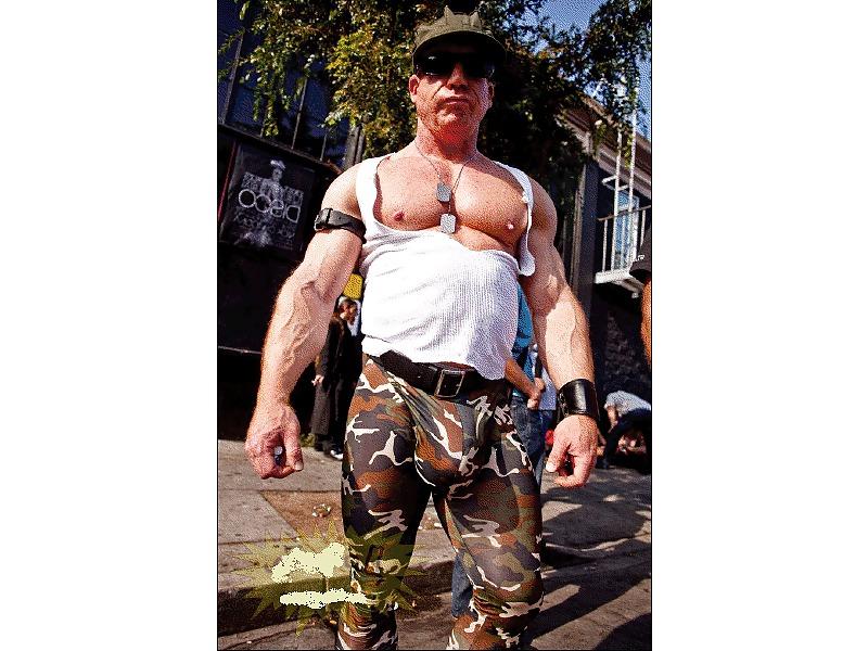 25P Public nudity & BDSM