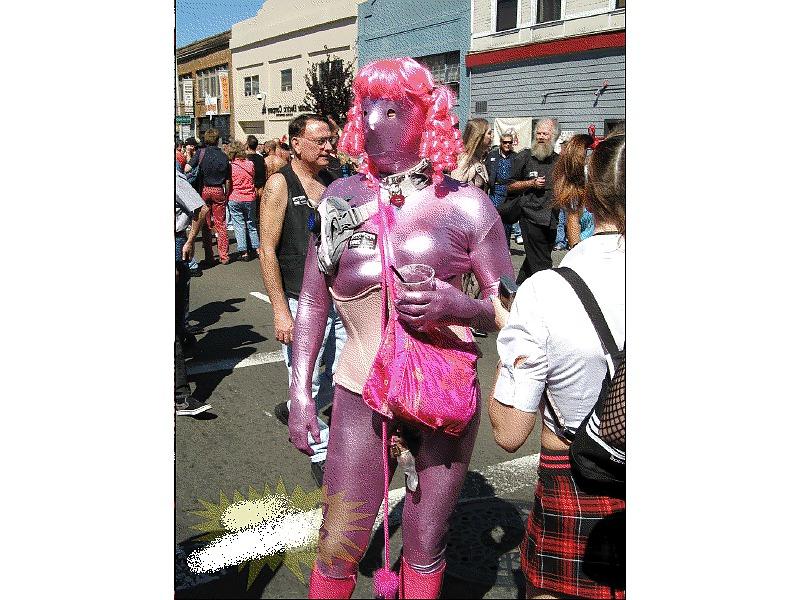 25P Public nudity & BDSM