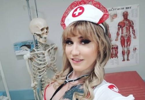 25P Hallo Krankenschwester 4
