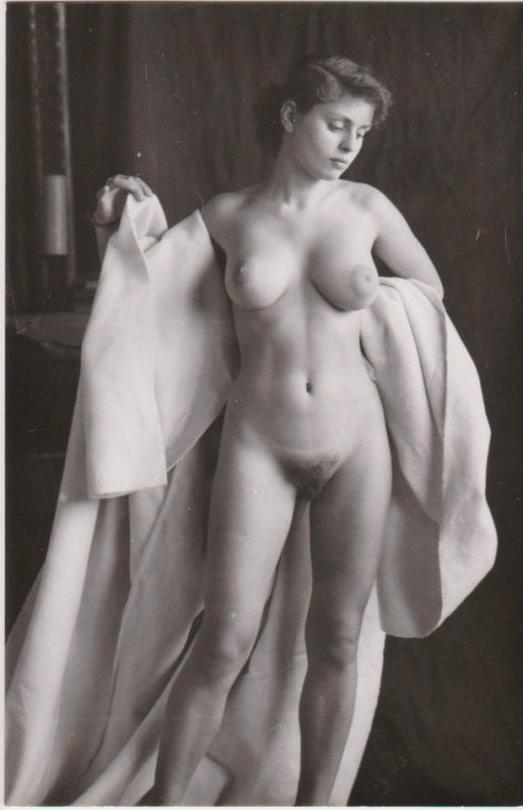 25P Black and White 20