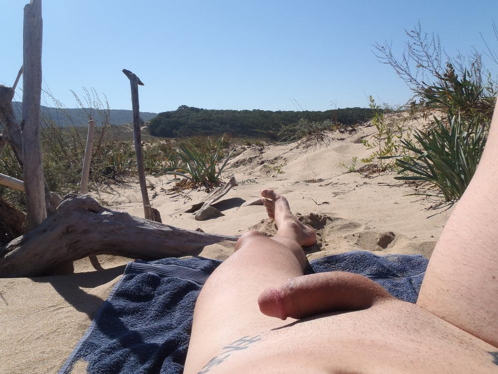 8P Bulgarian beach