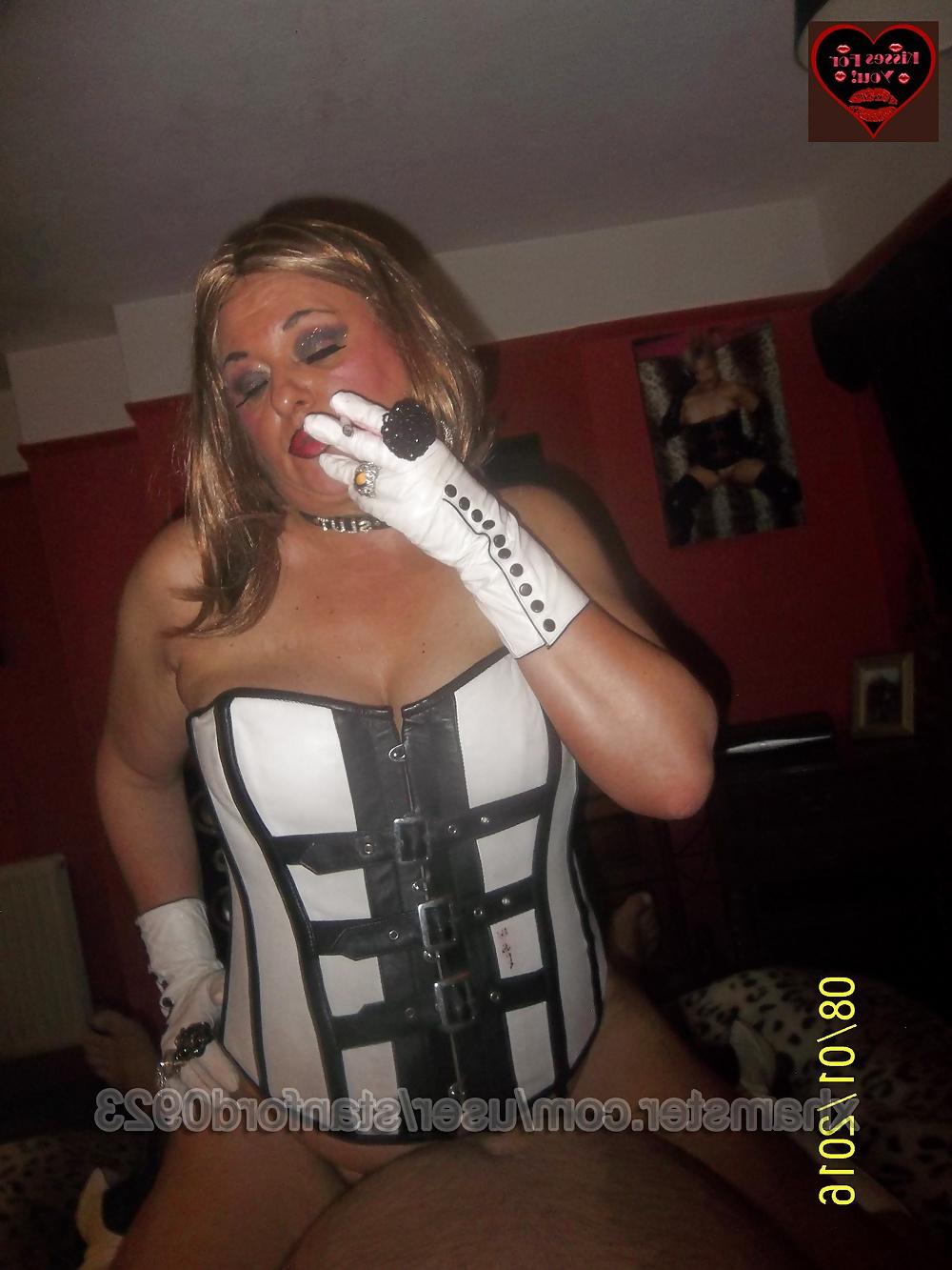 25P BLACK &amp; WHITE PT 2