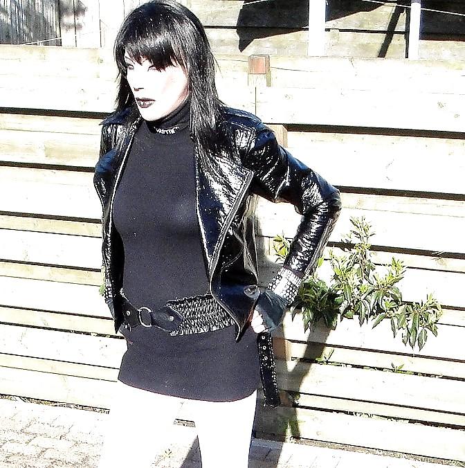 14P Latex forever