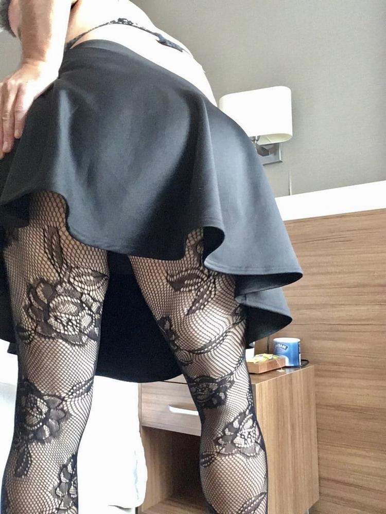 25P Black Fishnet Tights