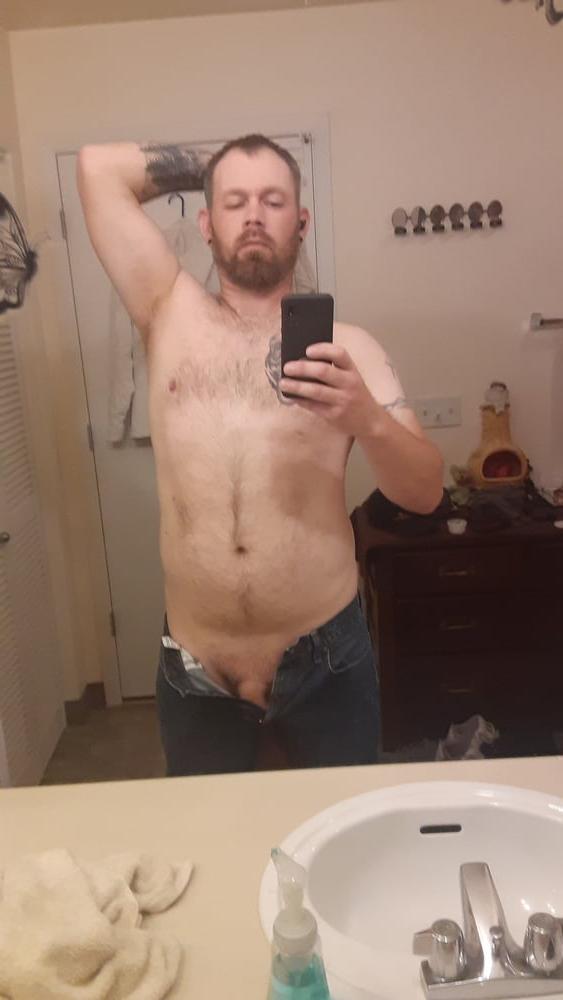 10P Dan's Nude pictures