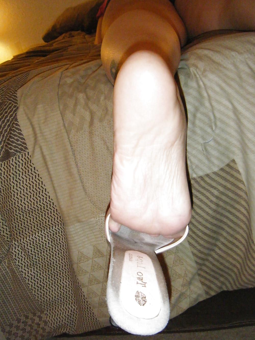 21P Wife in heels and shoes
