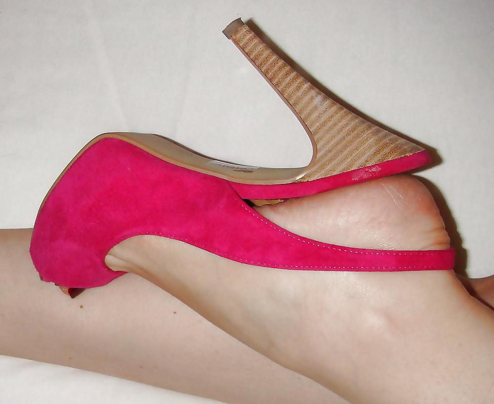 21P Wife in heels and shoes